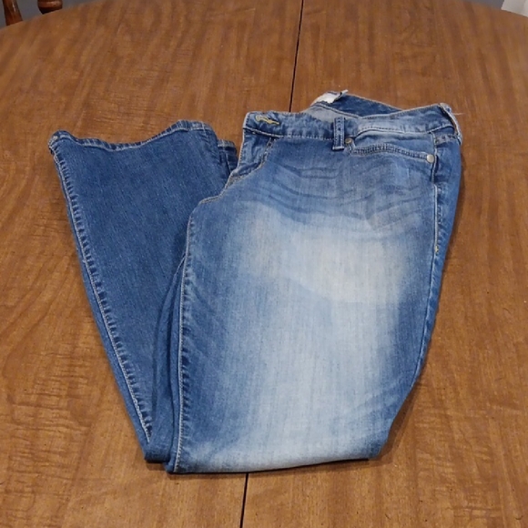 Torrid Relaxed Fit Blue Womens Jeans - Picture 4 of 4